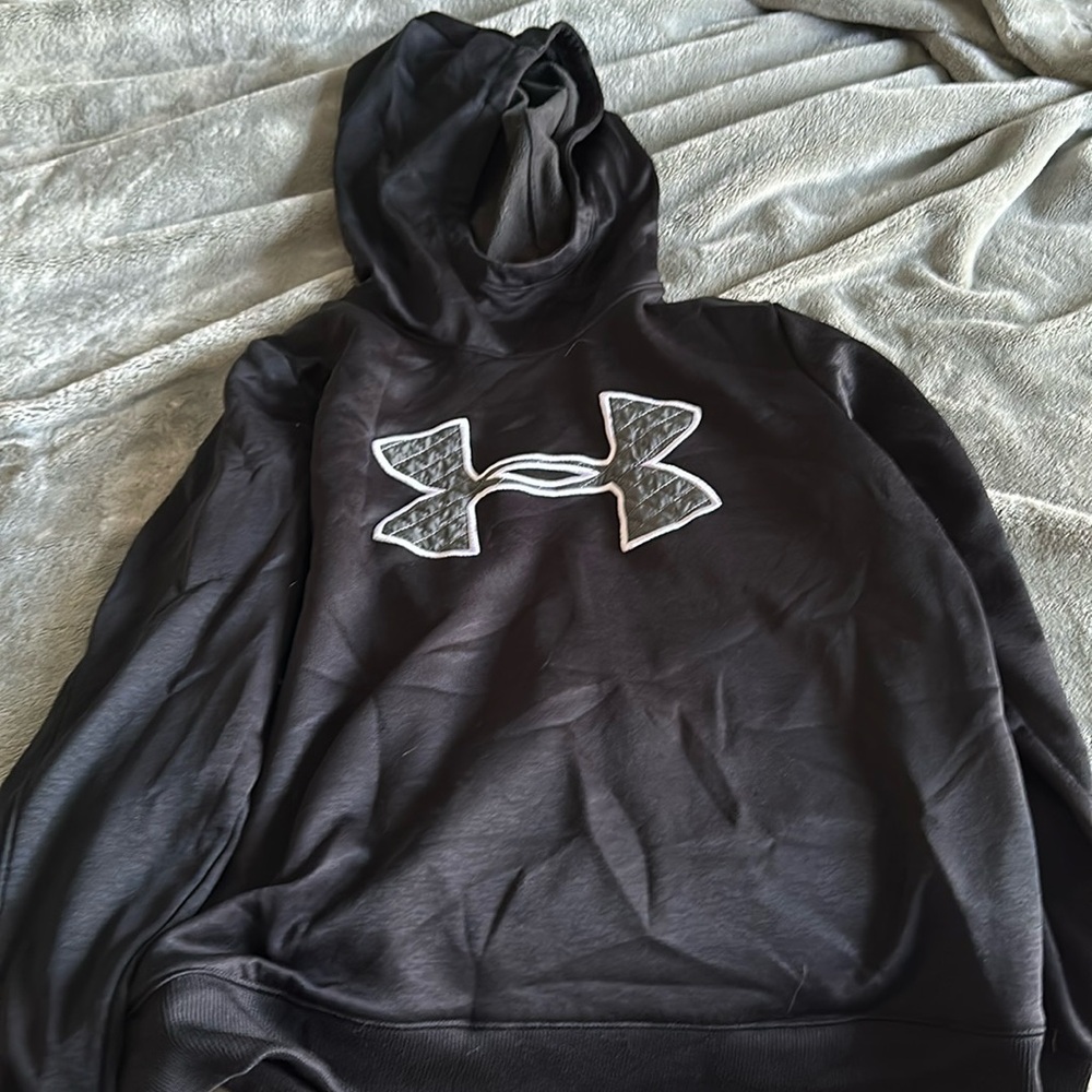 Pull over hoodie, fitted